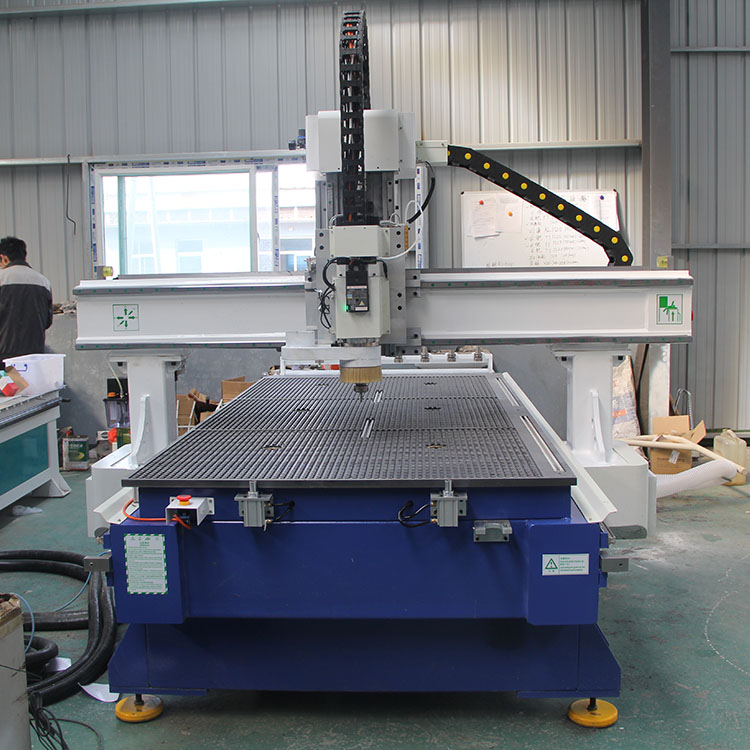 4x8 puunveisto CNC-reititin